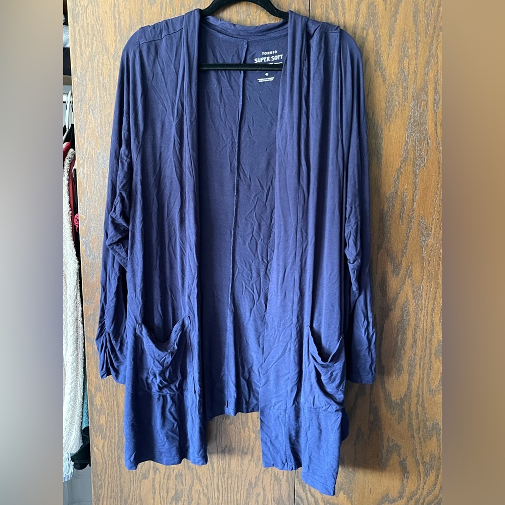 Torrid Super Soft cardigan